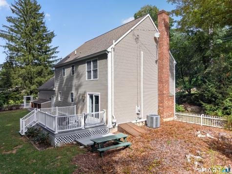 589 Town Street East Haddam CT 06423