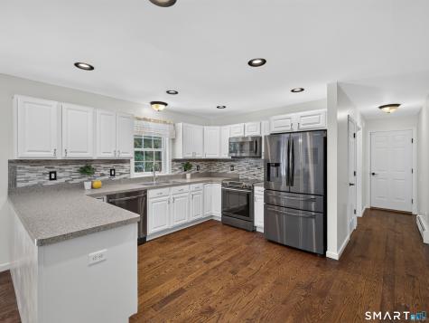 589 Town Street East Haddam CT 06423