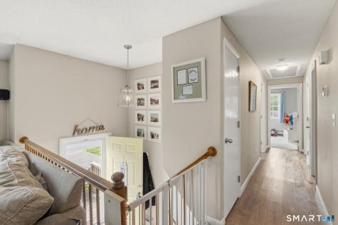 18 Richard Lane Bloomfield CT 06002