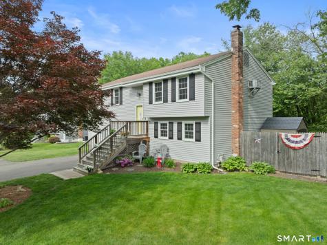 18 Richard Lane Bloomfield CT 06002