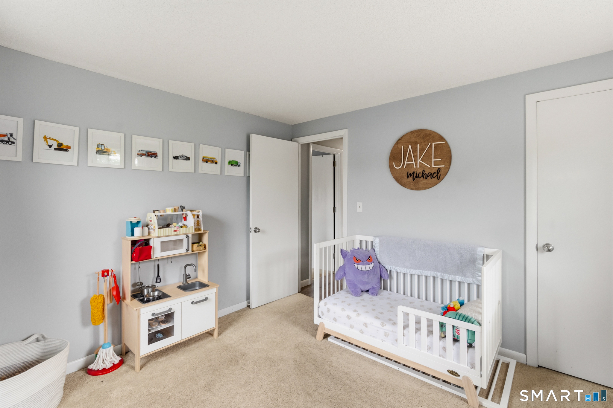 18 Richard Lane Bloomfield CT 06002