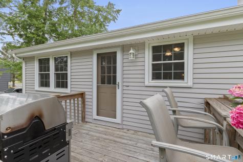 18 Richard Lane Bloomfield CT 06002