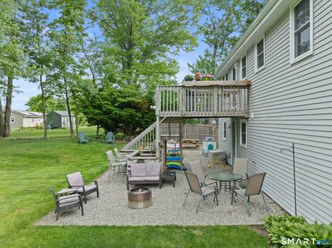 18 Richard Lane Bloomfield CT 06002