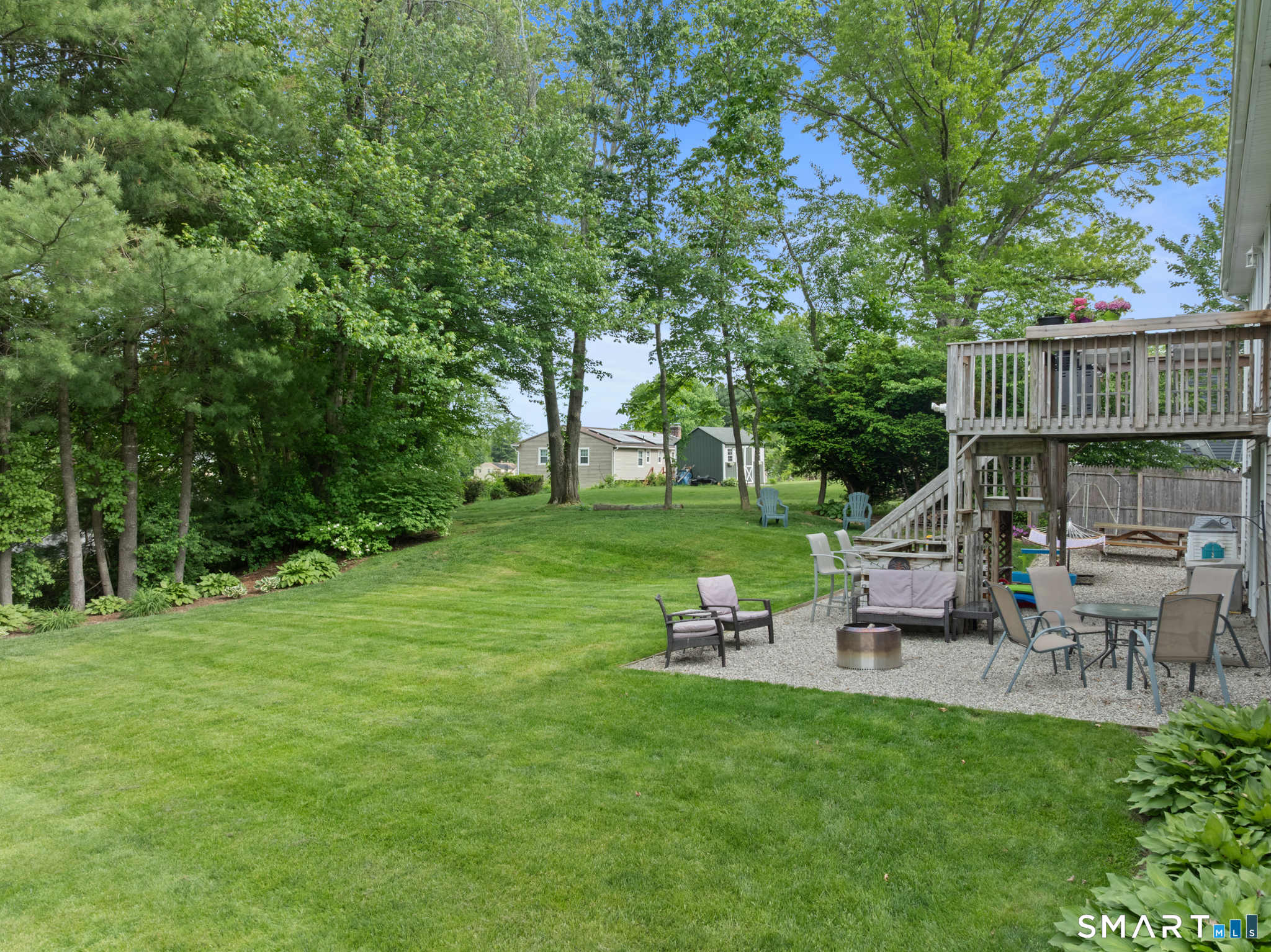 18 Richard Lane Bloomfield CT 06002