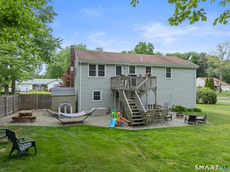 18 Richard Lane Bloomfield CT 06002