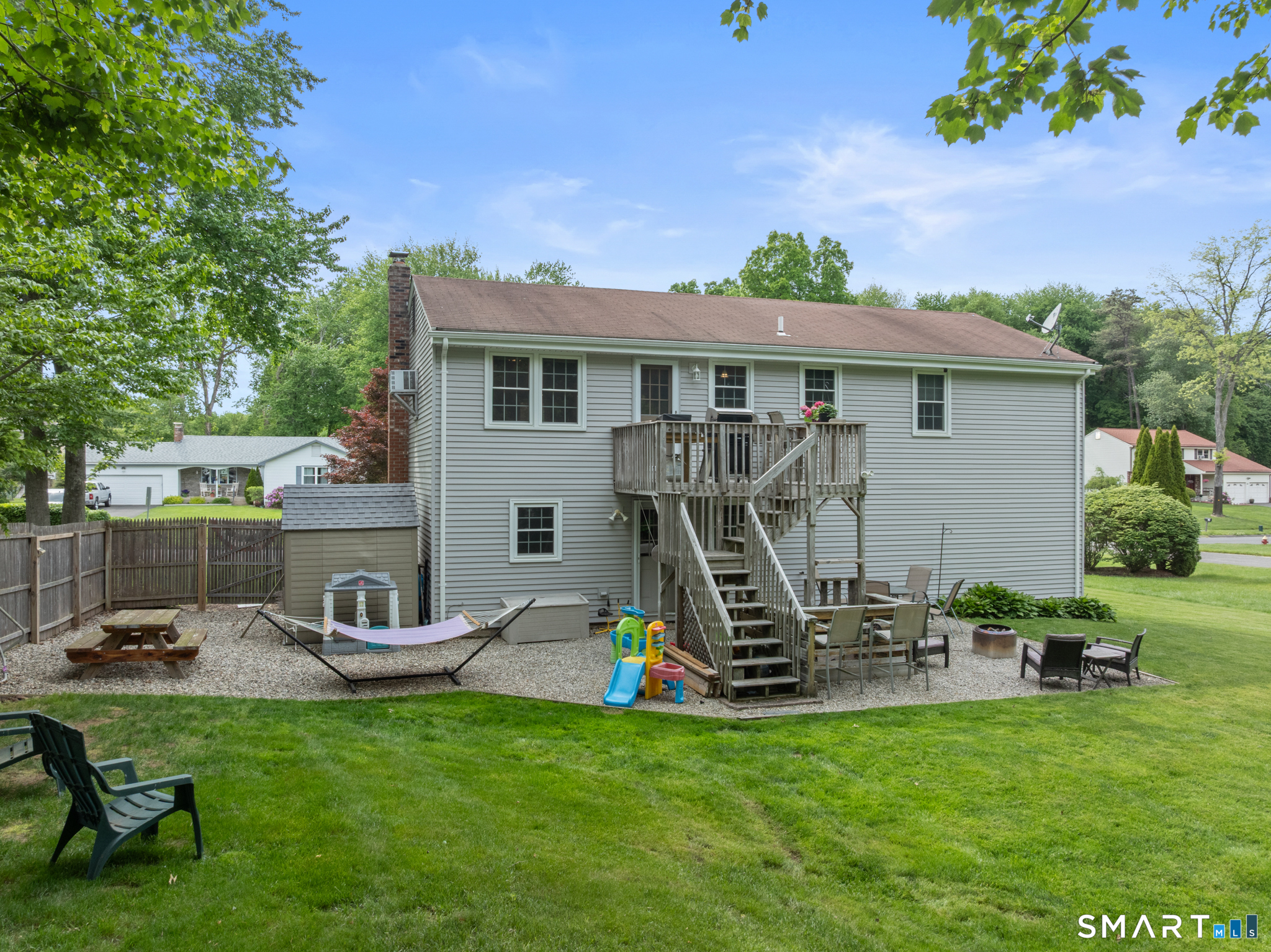 18 Richard Lane Bloomfield CT 06002