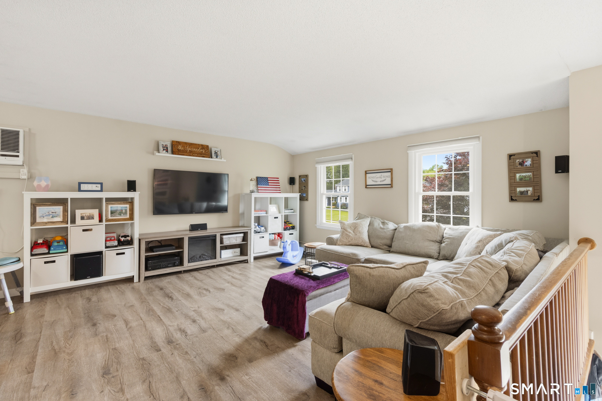 18 Richard Lane Bloomfield CT 06002