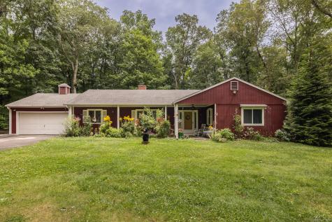 93 Kettletown Woods Road Southbury CT 06488