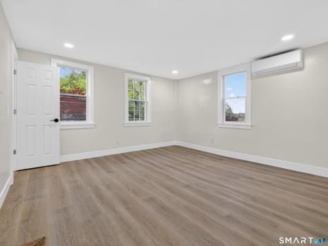 380 Main Street Meriden CT 06451