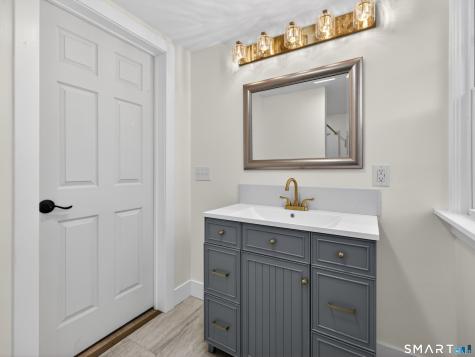 380 Main Street Meriden CT 06451