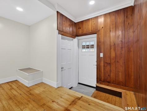 380 Main Street Meriden CT 06451