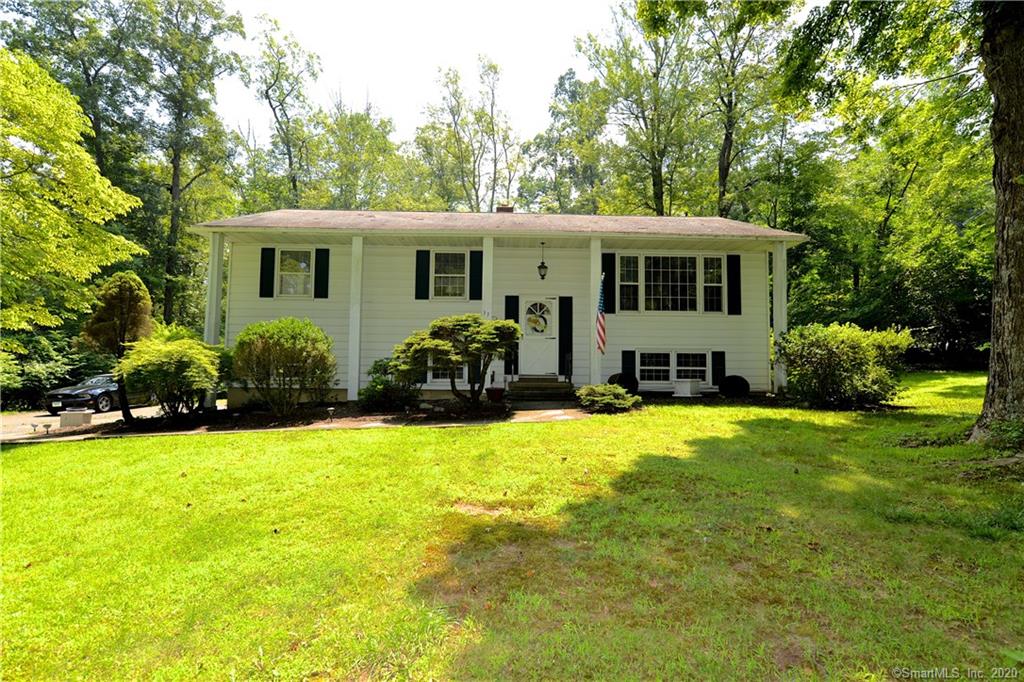 33 Rita Drive New Fairfield CT 06812