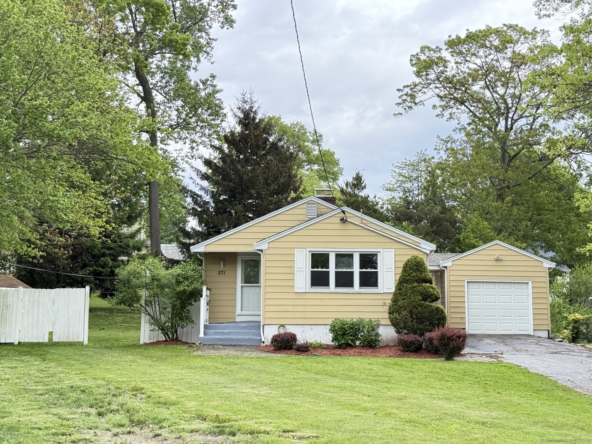 271 Jones Hill Road West Haven CT 06516
