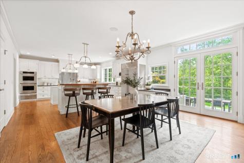 25 Adams Lane New Canaan CT 06840