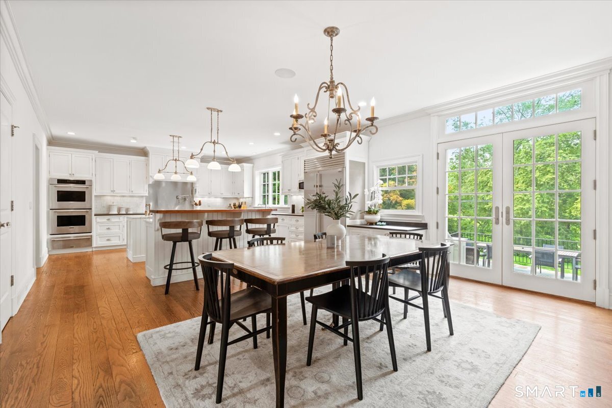 25 Adams Lane New Canaan CT 06840