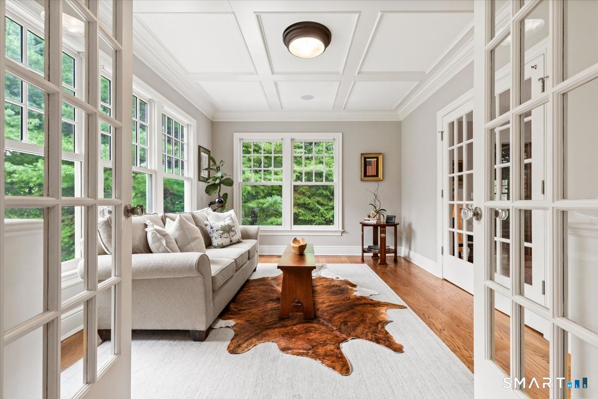 25 Adams Lane New Canaan CT 06840