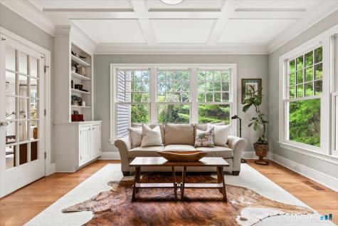 25 Adams Lane New Canaan CT 06840