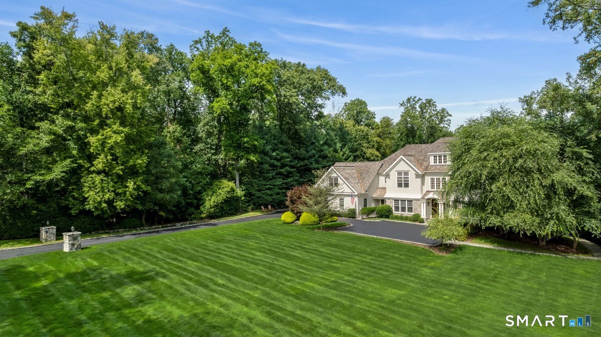 25 Adams Lane New Canaan CT 06840