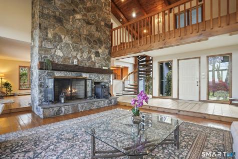 6 Alpine Road New Fairfield CT 06812