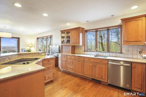 6 Alpine Road New Fairfield CT 06812