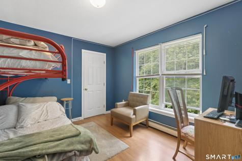 32 Fairfield Lane Bloomfield CT 06002