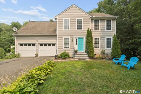 32 Fairfield Lane Bloomfield CT 06002