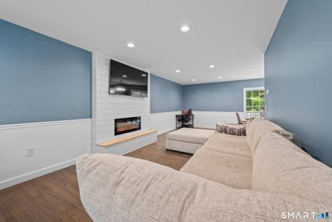 58 David Drive Middletown CT 06457