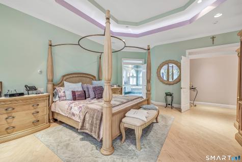 39 Golden Hill Lane Shelton CT 06484