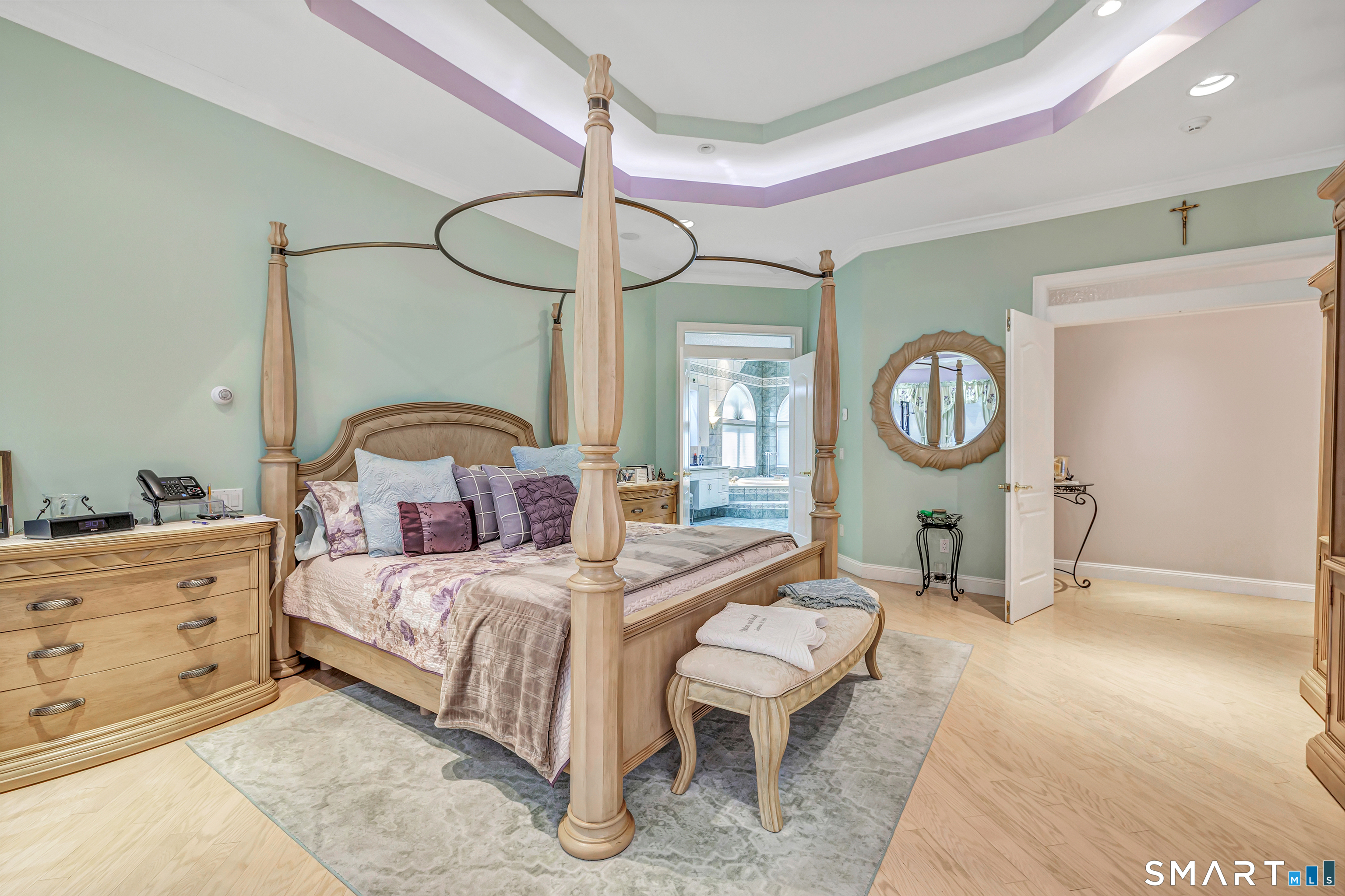 39 Golden Hill Lane Shelton CT 06484