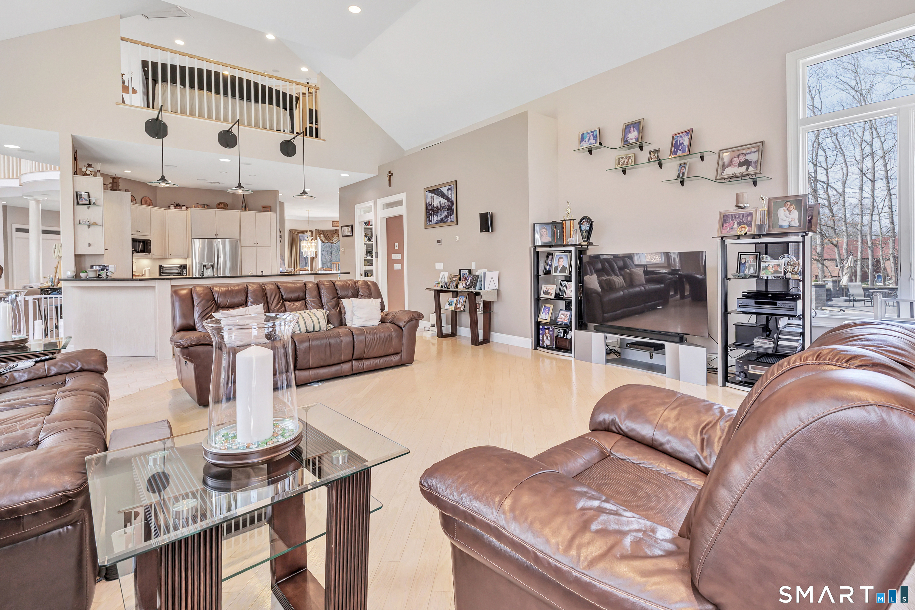 39 Golden Hill Lane Shelton CT 06484