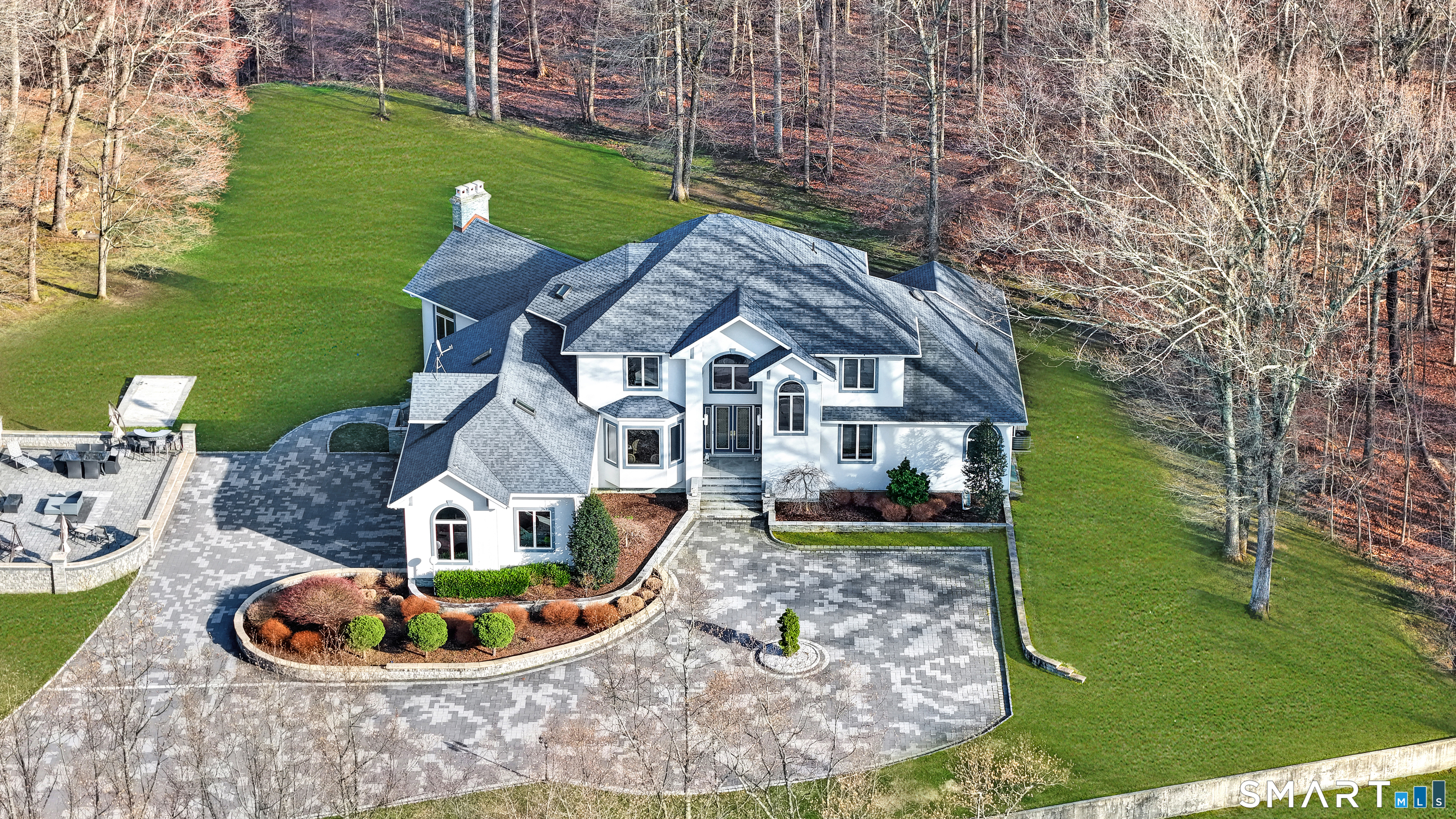 39 Golden Hill Lane Shelton CT 06484