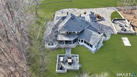 39 Golden Hill Lane Shelton CT 06484