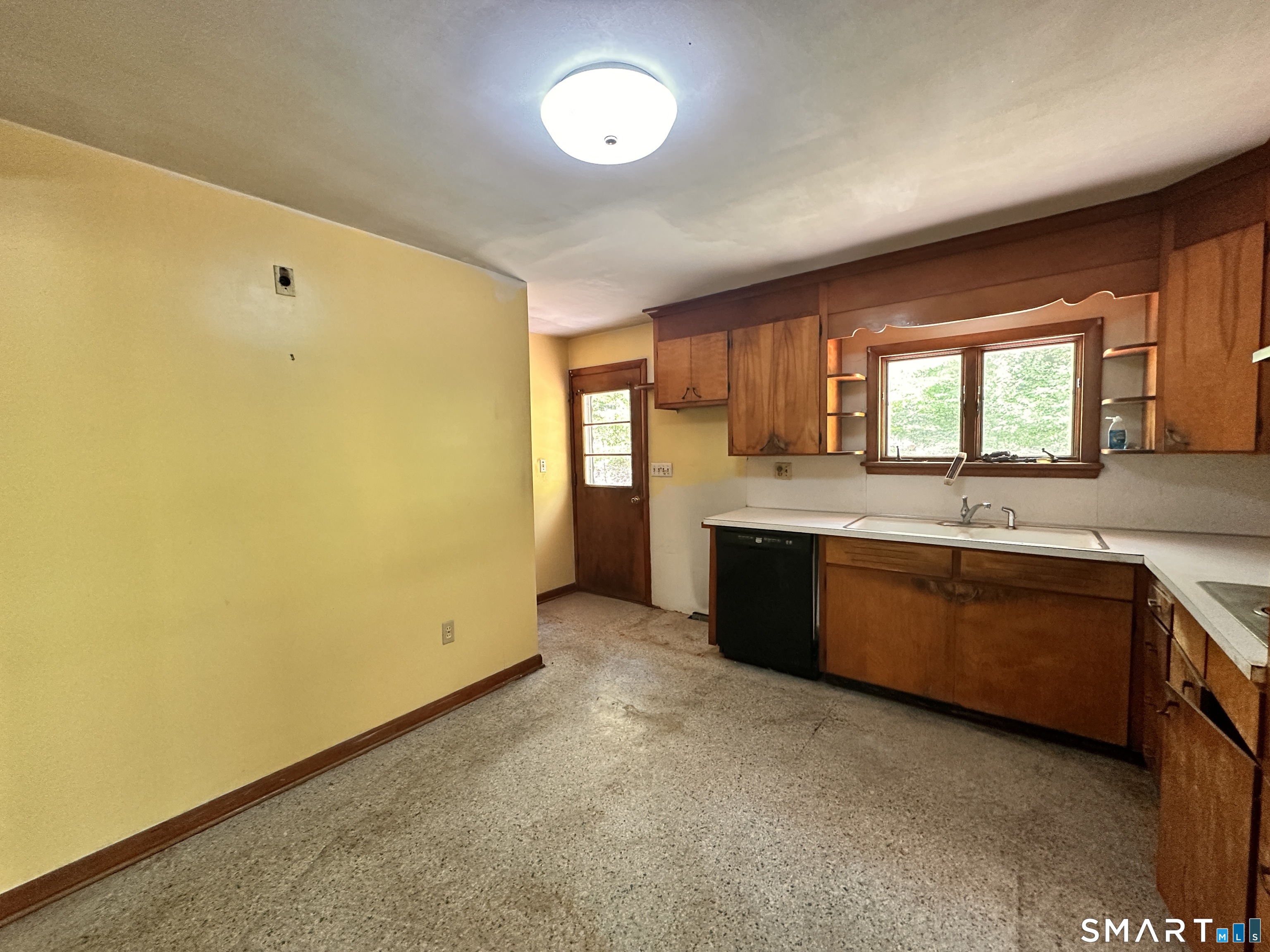 5 Old Town Road Seymour CT 06483