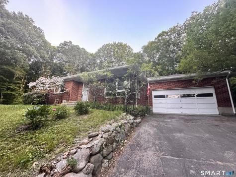 5 Old Town Road Seymour CT 06483