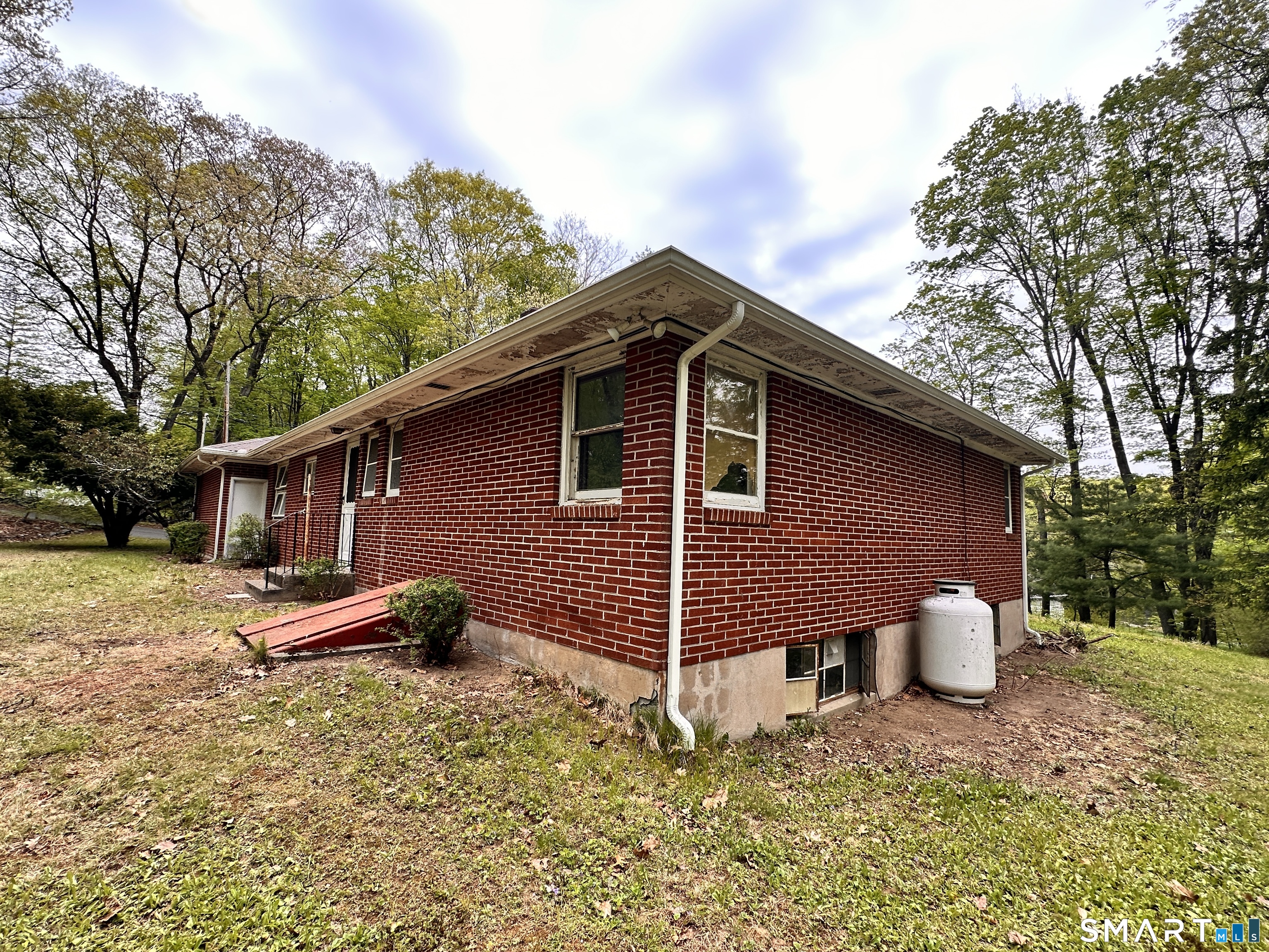 5 Old Town Road Seymour CT 06483