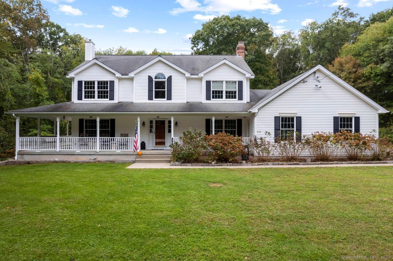 16 Fawn Drive Ledyard CT 06335