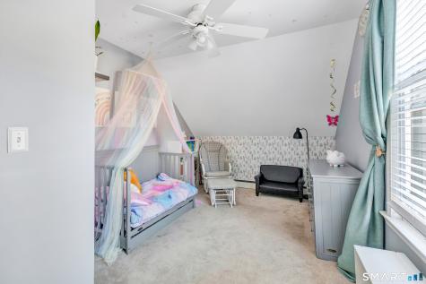 113 Old Stratfield Road Fairfield CT 06825