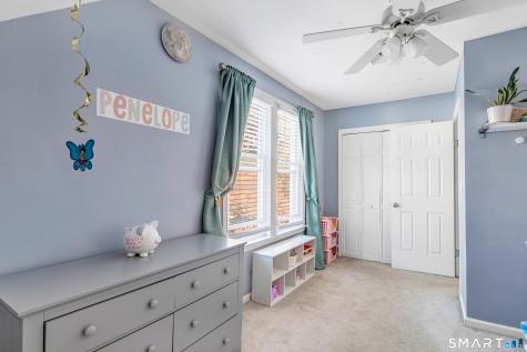 113 Old Stratfield Road Fairfield CT 06825
