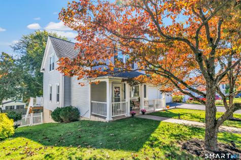 113 Old Stratfield Road Fairfield CT 06825