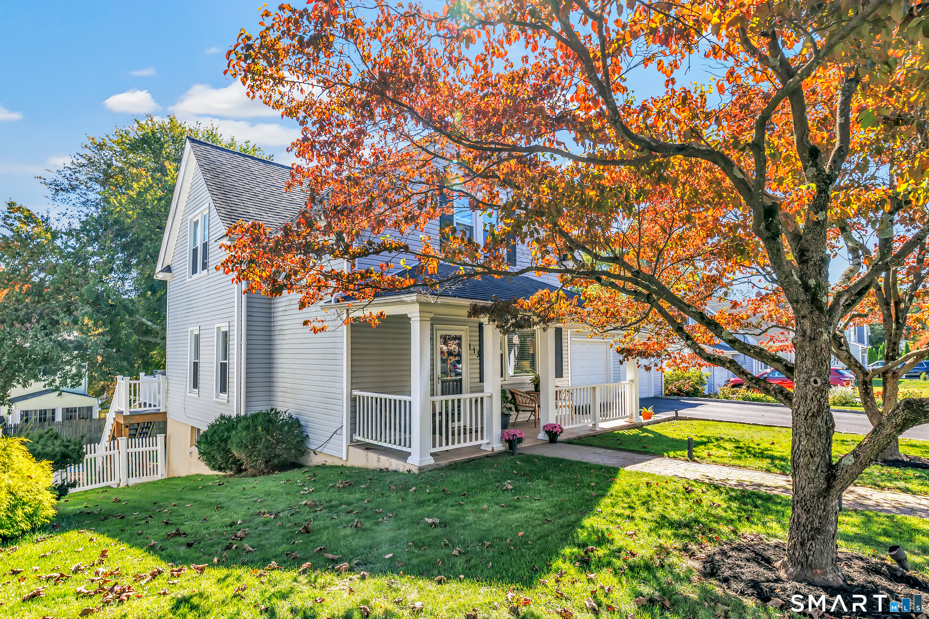 113 Old Stratfield Road Fairfield CT 06825