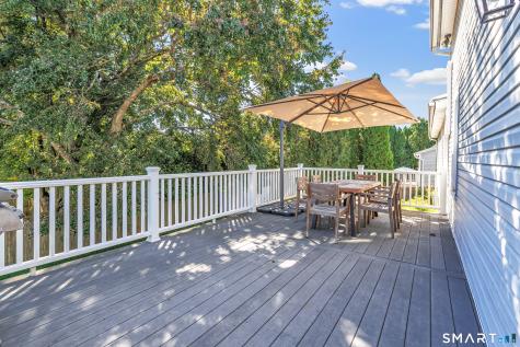 113 Old Stratfield Road Fairfield CT 06825