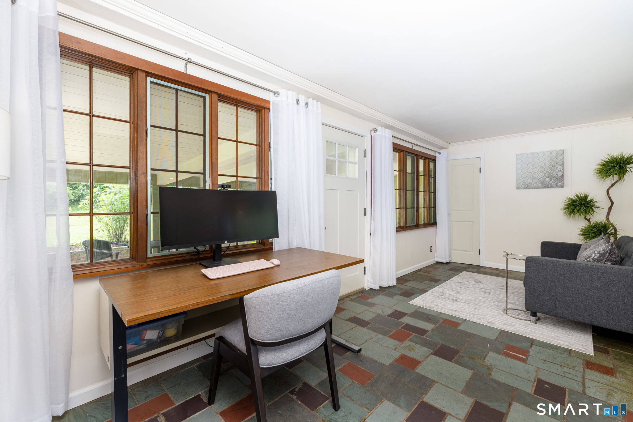 67 Bell Street Middletown CT 06457