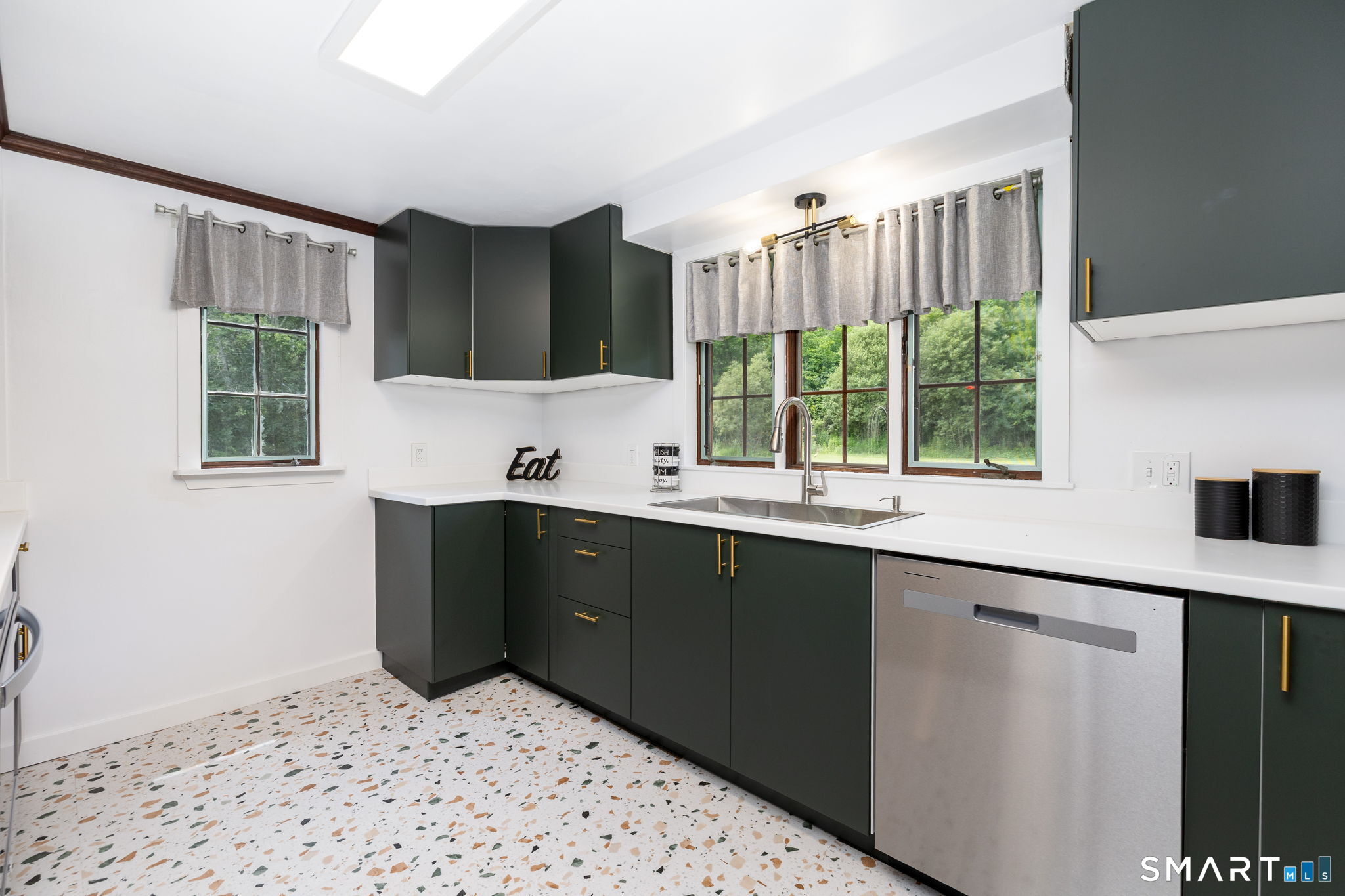 67 Bell Street Middletown CT 06457