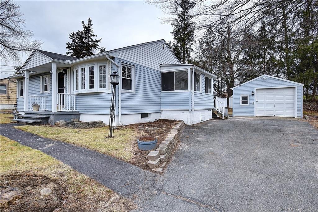 37 Crestwood Avenue Watertown CT 06795
