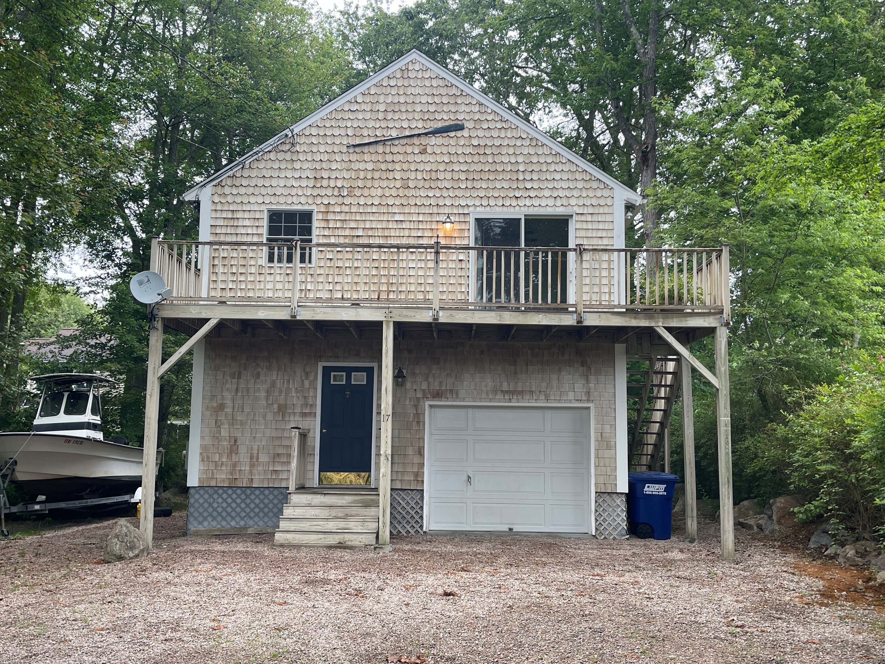 17 Langworthy Avenue Stonington CT 06378