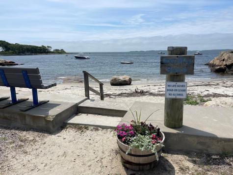 17 Langworthy Avenue Stonington CT 06378