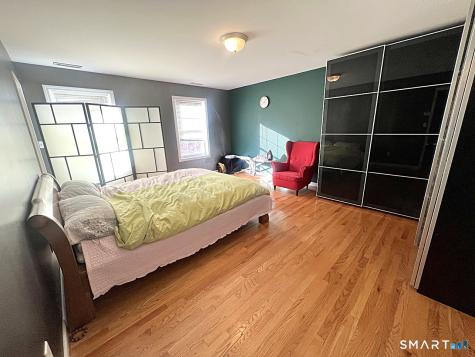 1961 Route 80 Guilford CT 06437