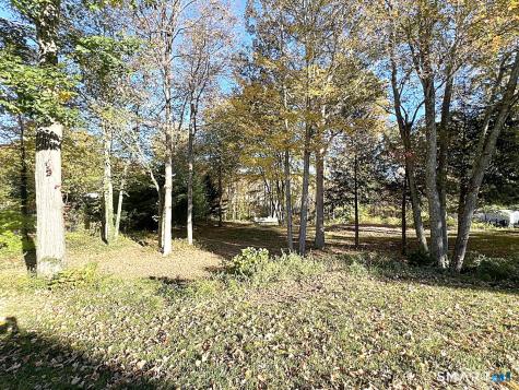 1961 Route 80 Guilford CT 06437