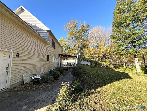 1961 Route 80 Guilford CT 06437
