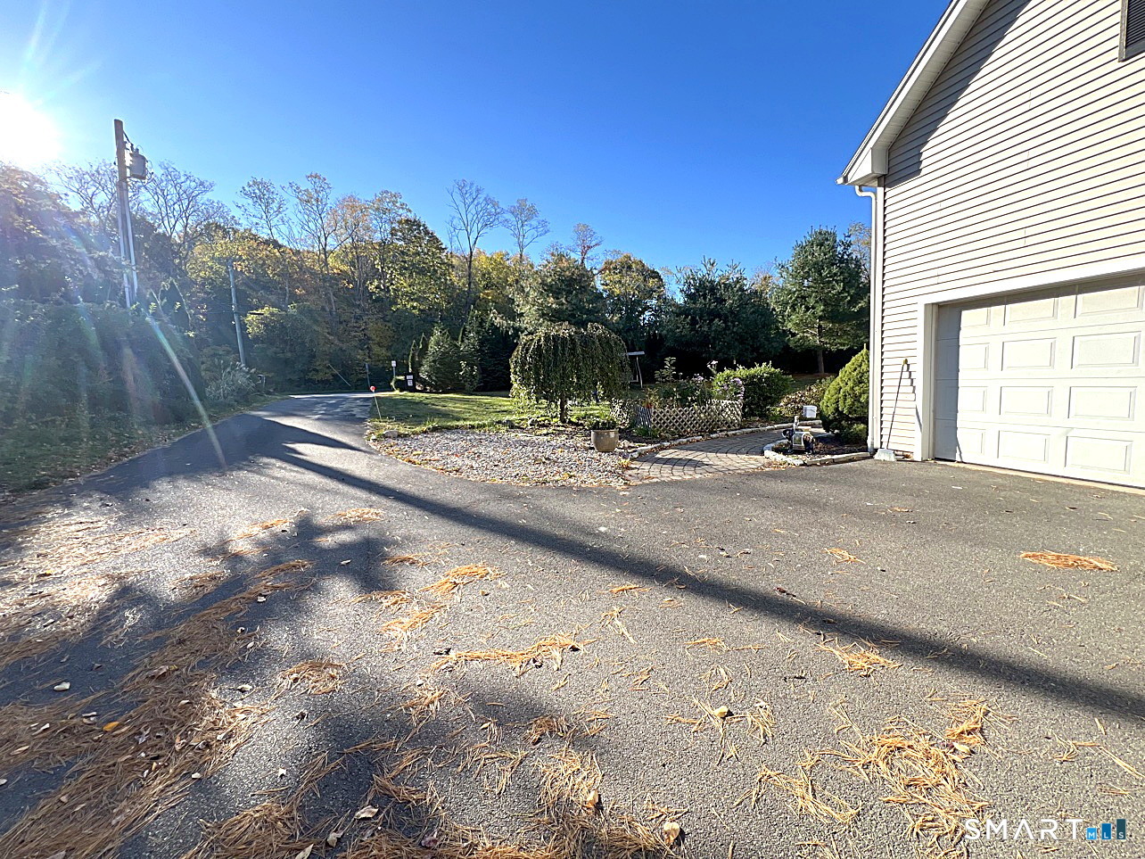 1961 Route 80 Guilford CT 06437